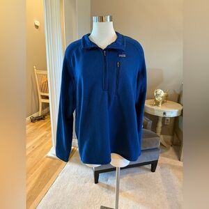 Patagonia Pull Over (Size Large)